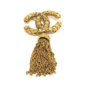 Chanel Cc Logo Brooch Gold-Tone Metal #207456C19B
